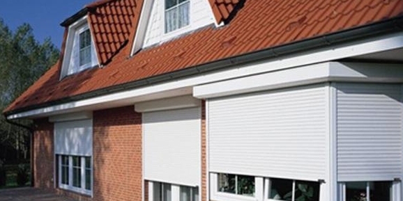 ����ꖾ�����